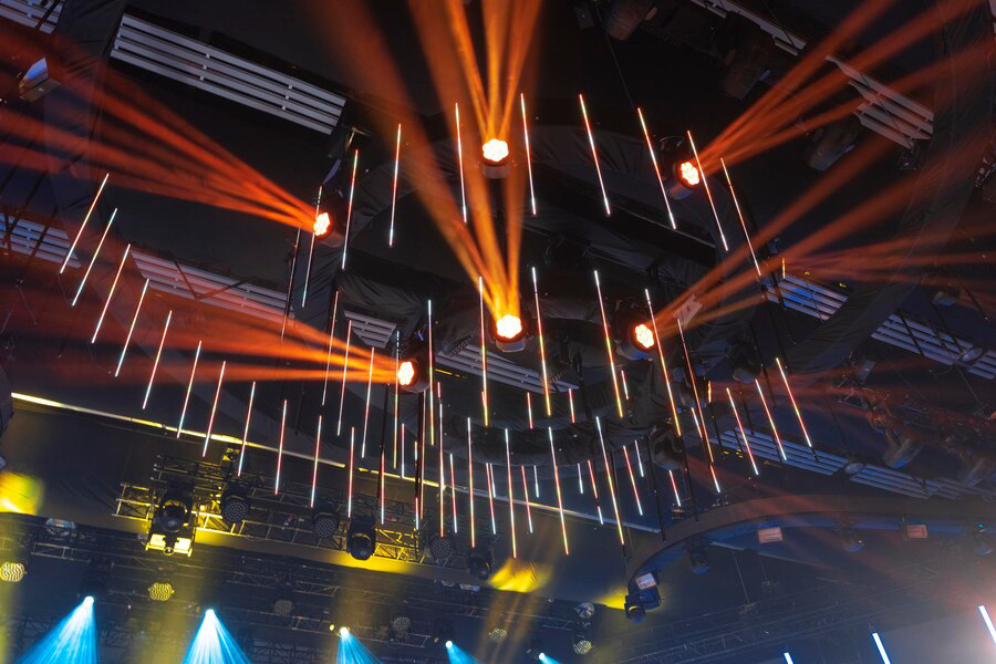Lamp Rave Creating Mesmerizing Rave Light Installations – RaveLight